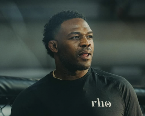 Jon Jones má jasno. Pereiru bych ukončil velmi rychle, tvrdí