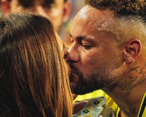"Začal jsem tady a tady končím." Neymar po šoku s Norskem oznámil konec repre kariéry. Více startů nasbíral jen Cafú