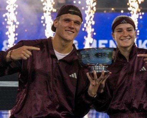 Česká pohádka v New Yorku! Muchová s Menšíkem přežili dva mečboly a slaví premiérový grandslamový titul
