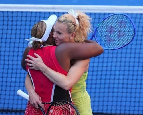 Kanár, drama a finále. Úchvatnou Siniakovou dělí jediná výhra od dalšího kariérního grandslamu