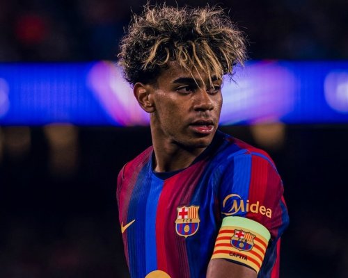 Yamal přepsal další dlouholetý rekord Barcelony. Kapitánskou pásku dostal v 19 letech