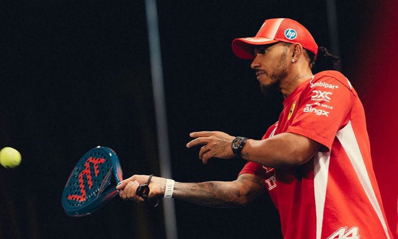Hamilton už vzdal boj o titul: Antonelliho a Mercedes letos nic nezastaví