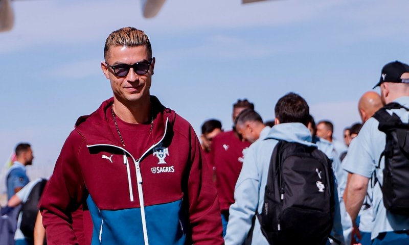 Ronaldo odjel od Jesuse a svaz mu udělil symbolický trest. Portugalský tisk mluví o výsměchu