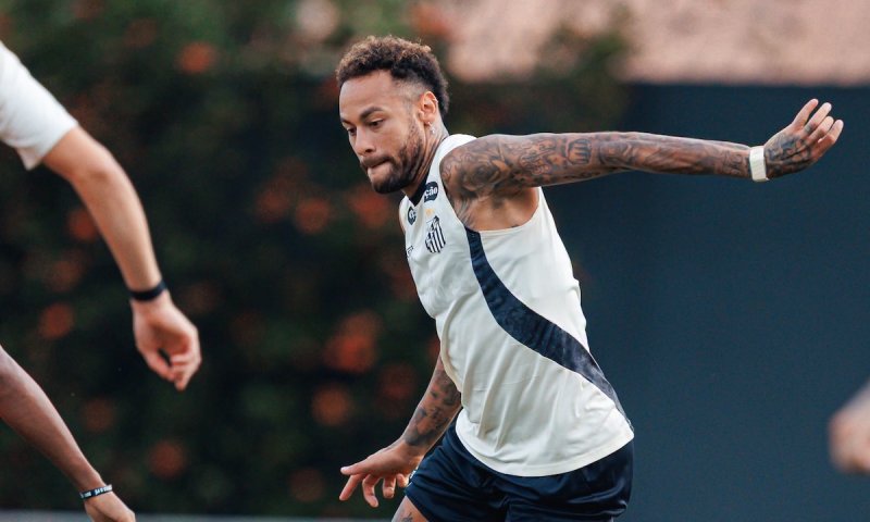Zakryl si ústa při hádce a dostal trest. Neymar kvůli pravidlu Viníciuse Júniora vynechá tři zápasy